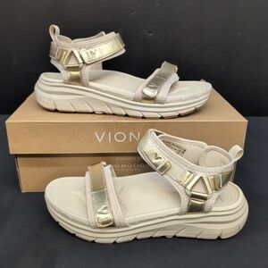 Vionic Women's Walk Max Wanderer Sandals US 8.5M Gold Leather J4494L1250